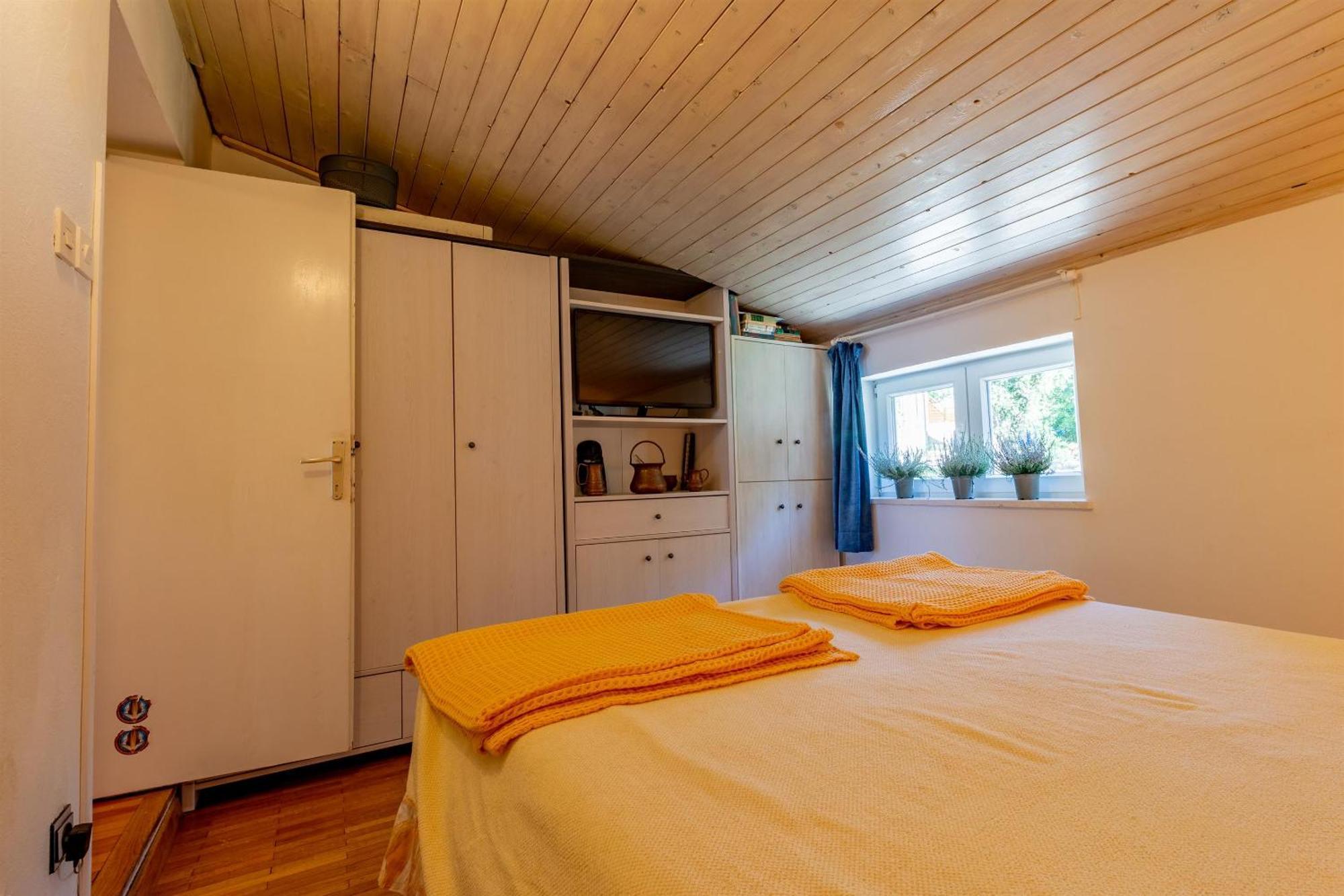 Apartment Seneca ヤドラニヴォ エクステリア 写真