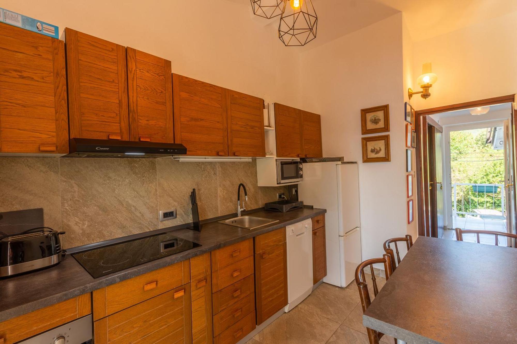Apartment Seneca ヤドラニヴォ エクステリア 写真