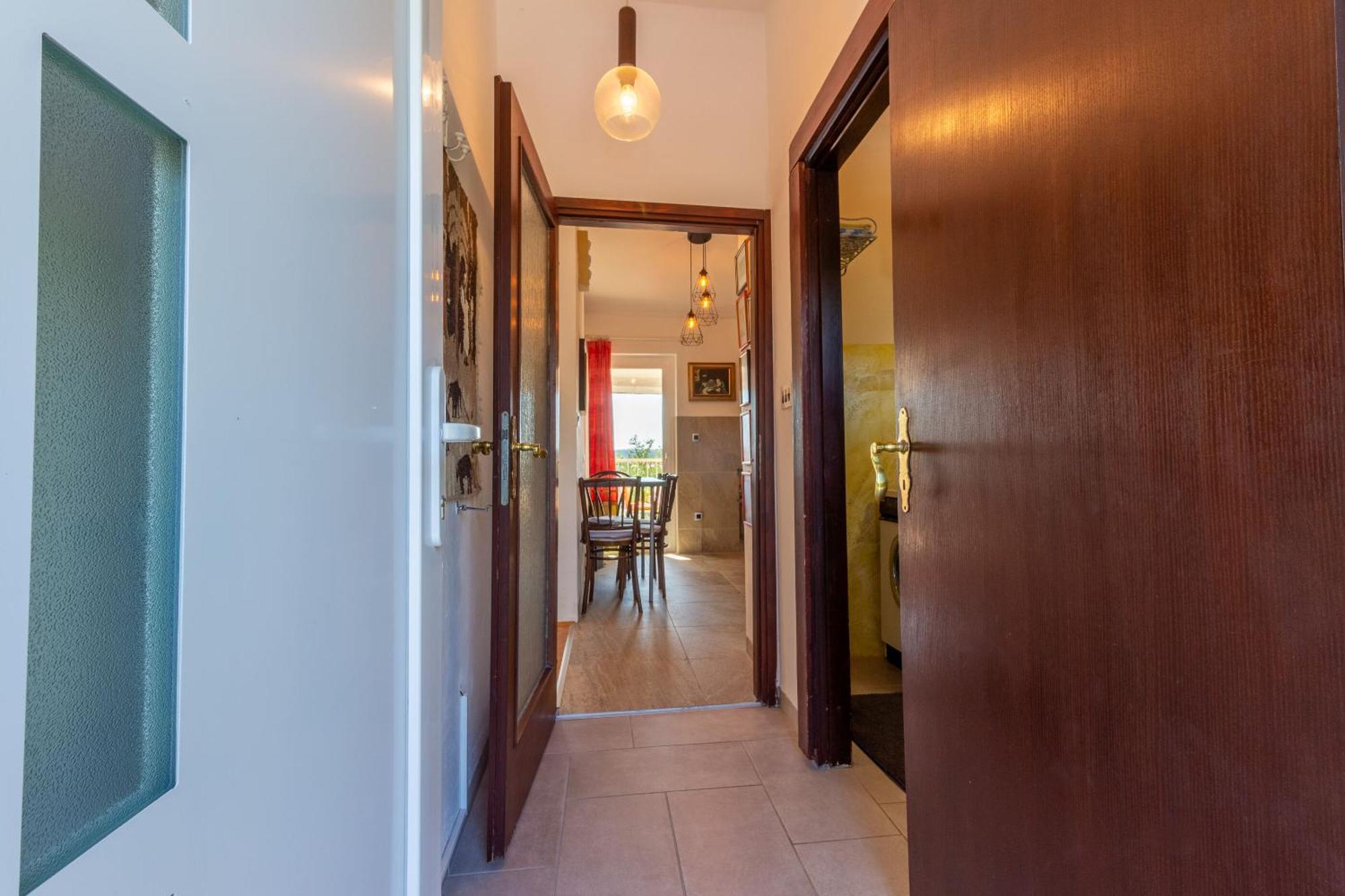 Apartment Seneca ヤドラニヴォ エクステリア 写真