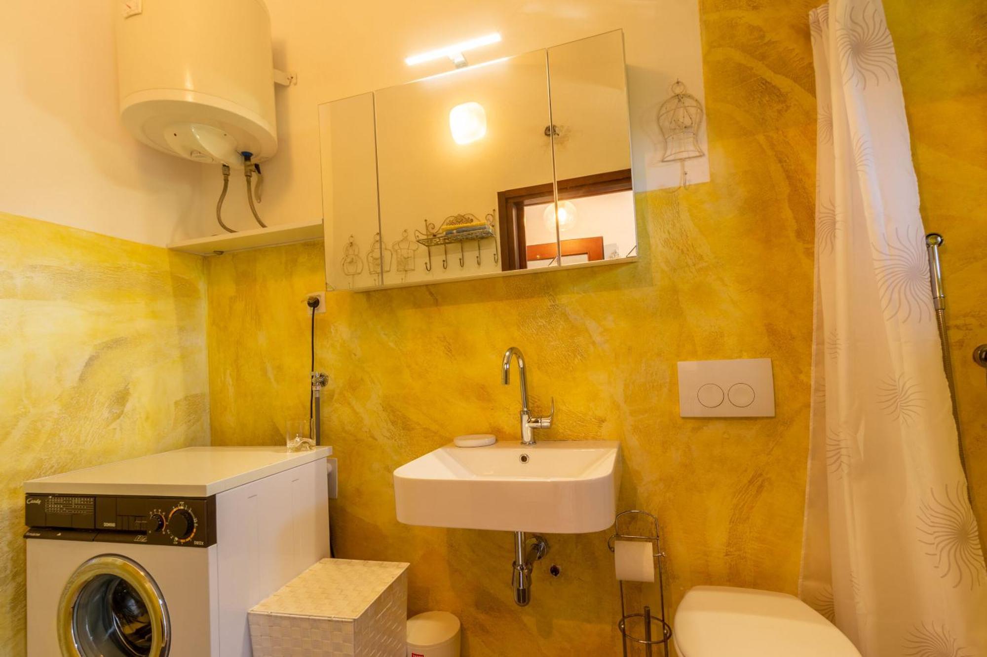 Apartment Seneca ヤドラニヴォ エクステリア 写真